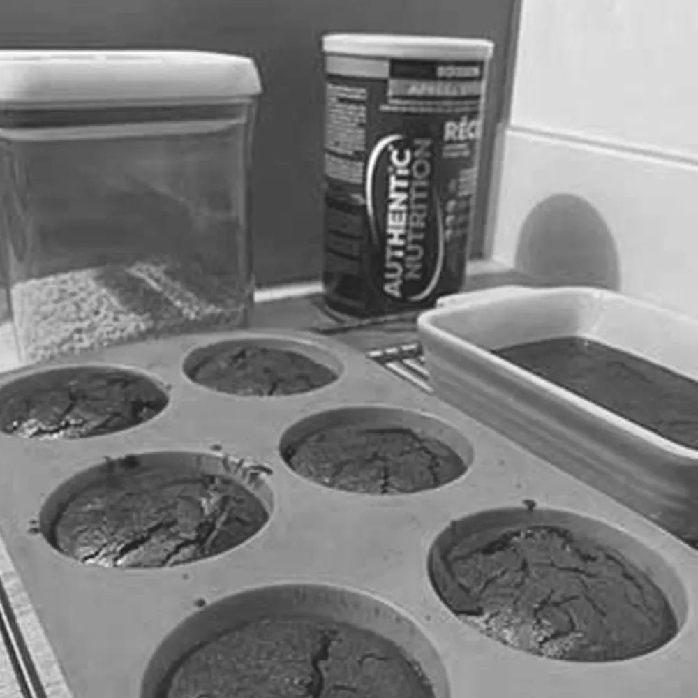 Récup Authentic Nutrition en muffins moelleux au chocolat, recette de récupération sportive maison.